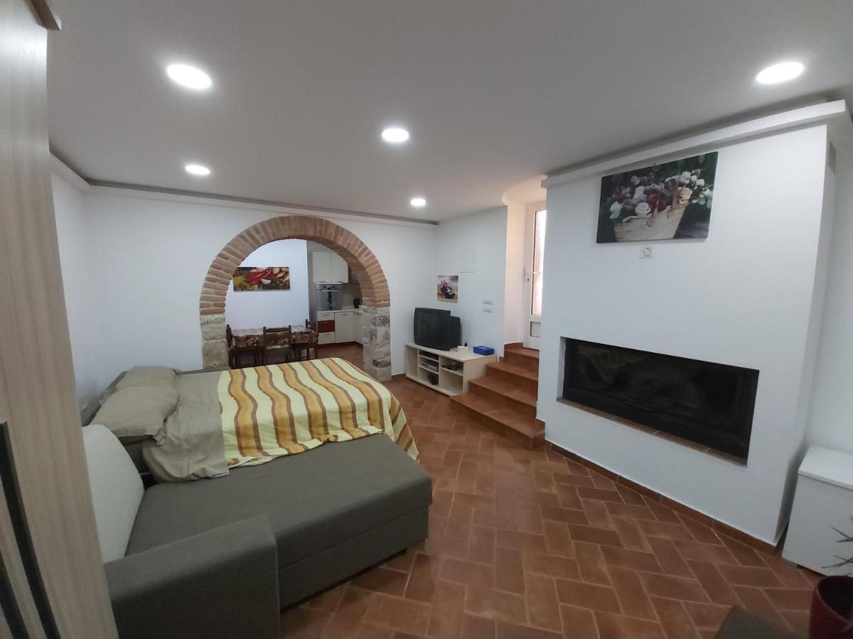 Studio Apartman Marko 波雷奇 外观 照片